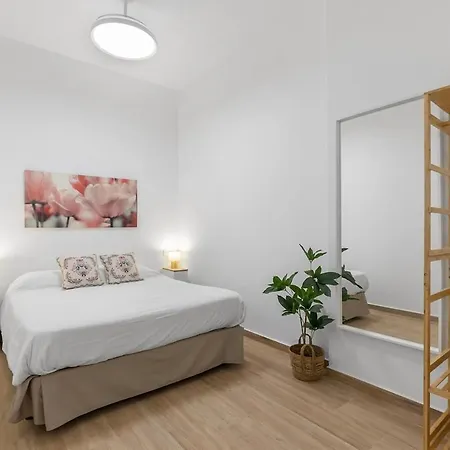 Urban Chic Oasis With Ac, Private Pool And Wifi Апартаменты *